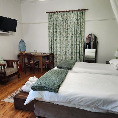 Die Dorpshuis Graaff-Reinet エクステリア 写真