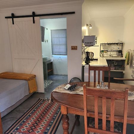 Die Dorpshuis Graaff-Reinet エクステリア 写真